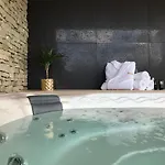 Frühstückspension Aruba & Private 4*