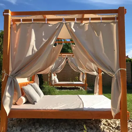Aruba & Private Bed & Breakfast 4*
