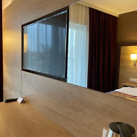 Aruba & Private 4* Keszthely