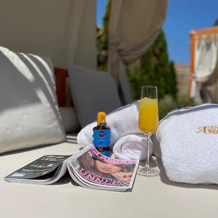 Aruba & Private