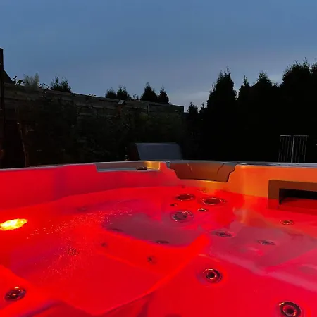 Aruba & Private Bed & Breakfast Keszthely