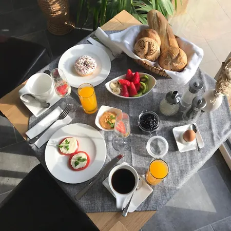 Bed & Breakfast Aruba & Private Keszthely