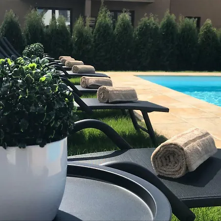 Aruba & Private Keszthely