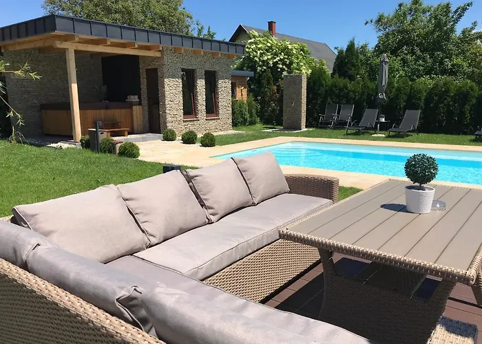 B&B Aruba & Private 4*